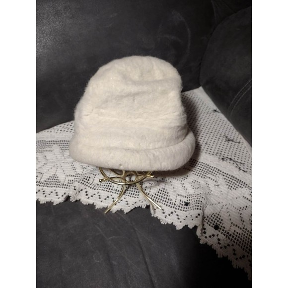 Vintage Womens White 100% Rabbit Fur Rhinestone Hat Made in Italy Valerie Modes - Picture 8 of 8